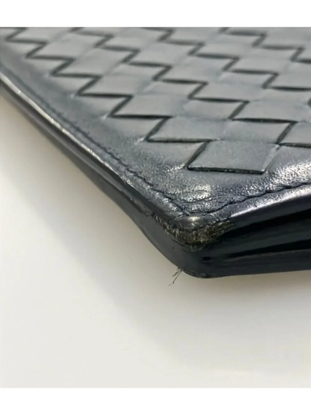 Bottega Veneta Bifold Wallet Intrecciato